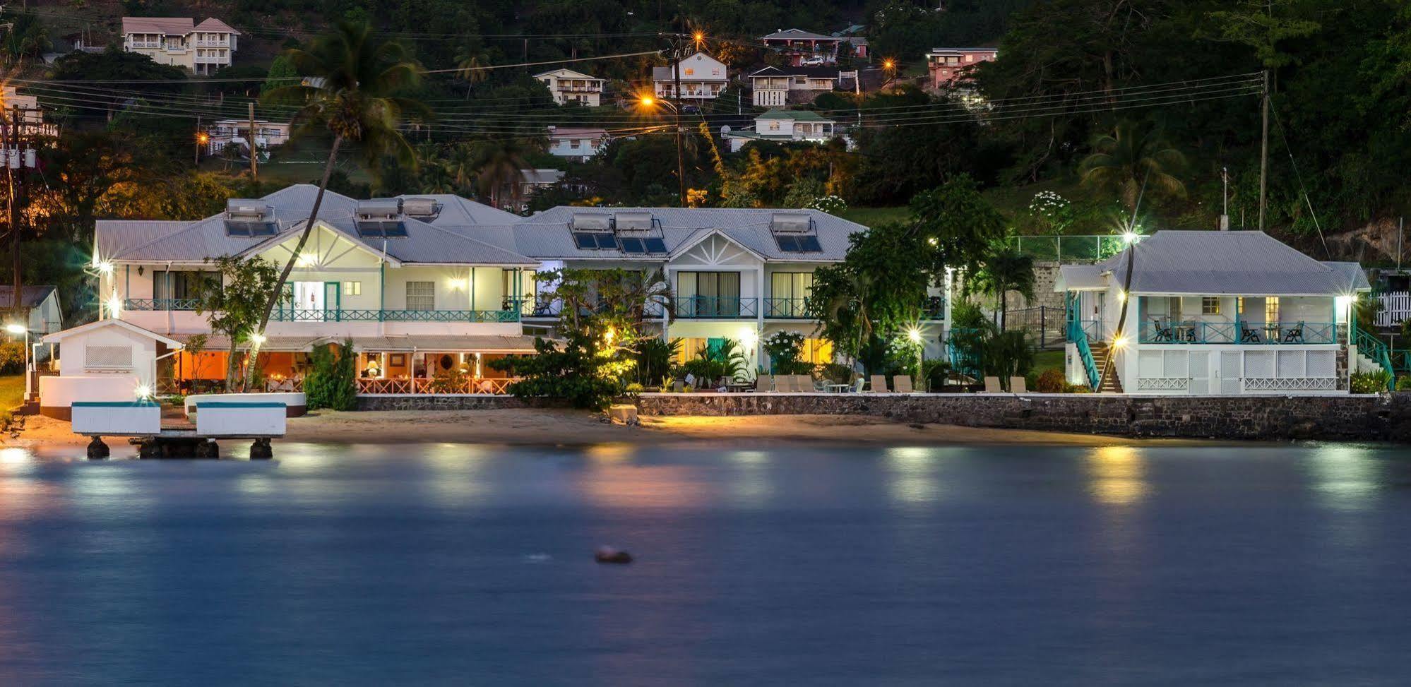 Mariners Hotel Calliaqua Exterior photo